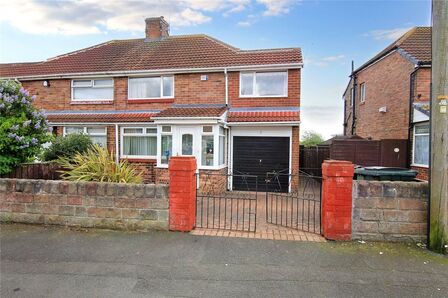 Cragside Gardens, 2 bedroom Semi Detached House for sale, £160,000