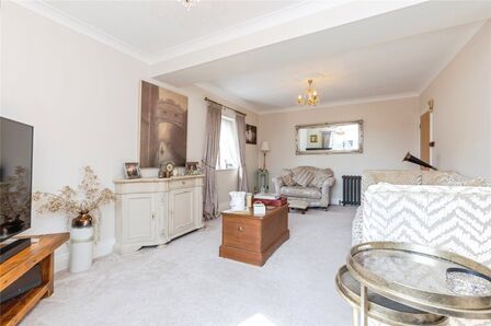 Streetgate Park, 3 bedroom Detached House for sale, &pound;650,000