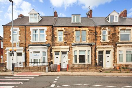 Musgrave Terrace, 2 bedroom  Flat for sale, £70,000