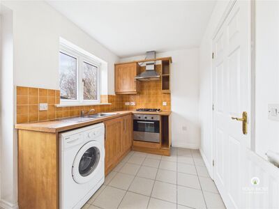 2 bedroom End Terrace House for sale