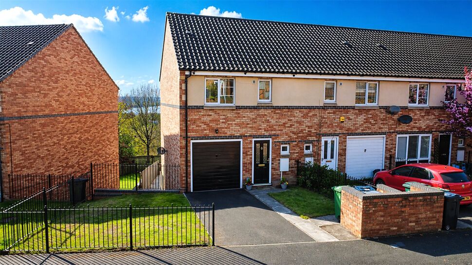 Main image of 3 bedroom End Terrace House for sale, Bridges View, Windmill Hills, Gateshead, NE8