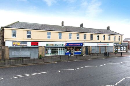 Hexham Road, 2 bedroom Flat to rent, &pound;650 pcm