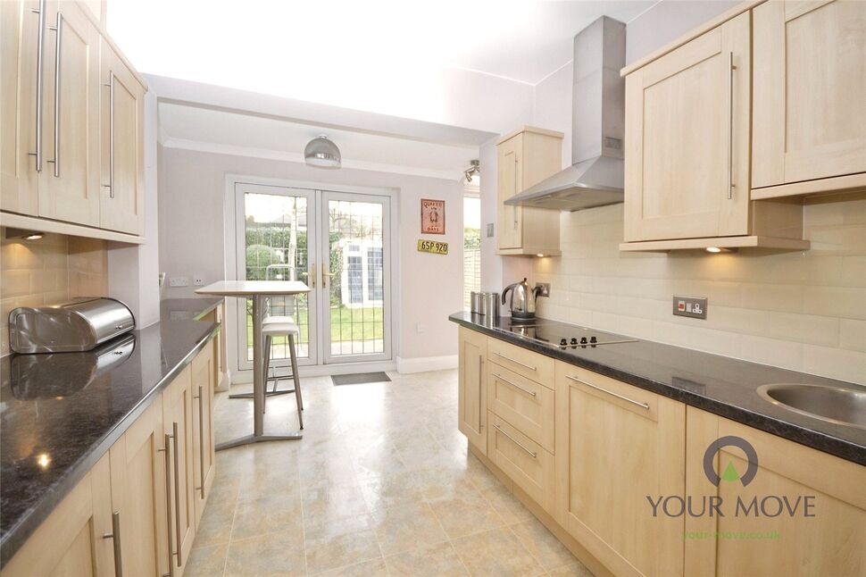 Kitchen / Breakfast Room