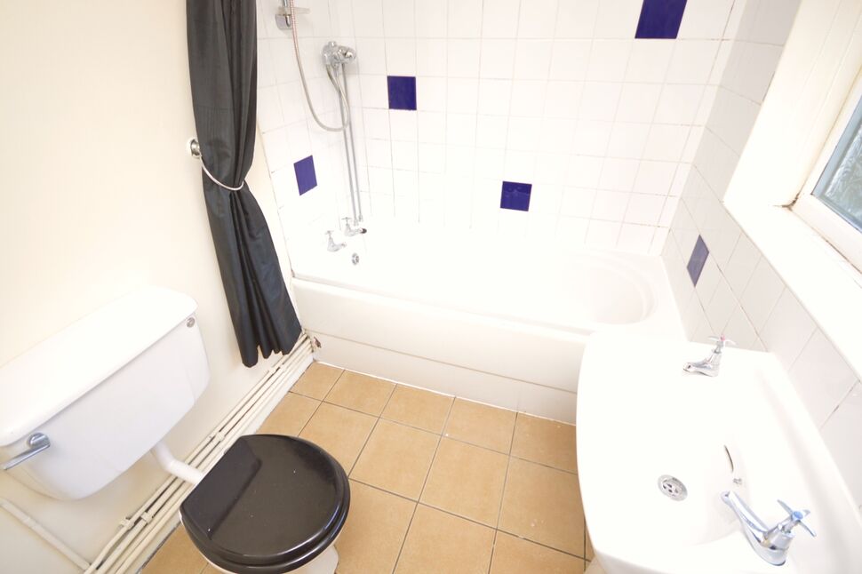 Bathroom / WC