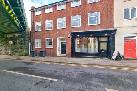 Caroline Street, 1 bedroom  Flat to rent, £625 pcm