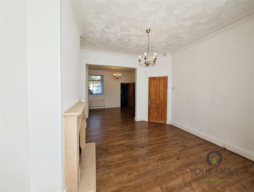 Lounge / Dining Room