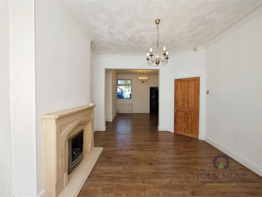 Lounge / Dining Room