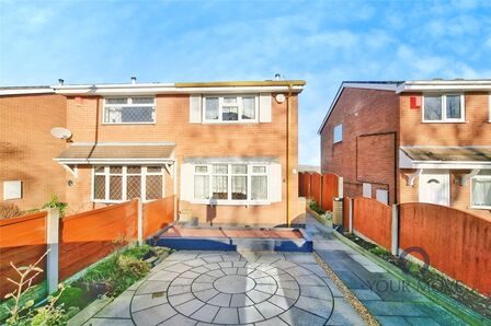 Checkley Grove, 2 bedroom Semi Detached House to rent, £800 pcm