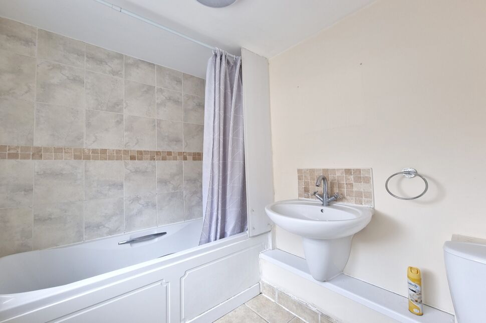 Bathroom / WC
