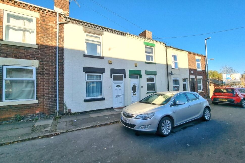 Main image of 3 bedroom Mid Terrace House to rent, Duke Street, Stoke-on-Trent, Staffordshire, ST4