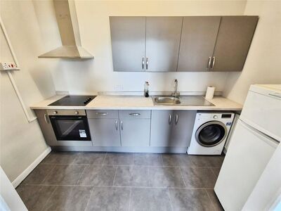 Werrington Road, 1 bedroom  Flat to rent, £550 pcm