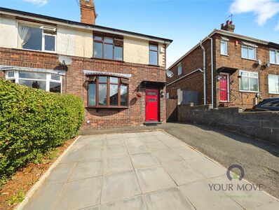 Oak Place, 2 bedroom Semi Detached House to rent, £850 pcm