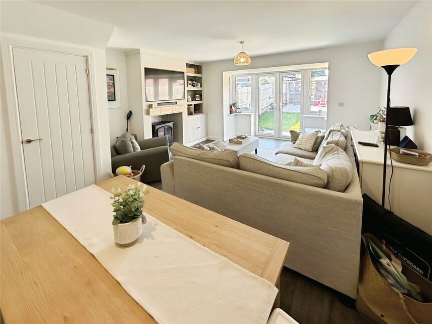 Lounge / Dining Room