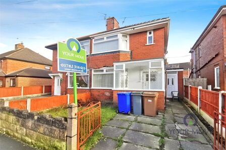 Parkhead Drive, 2 bedroom Semi Detached House for sale, £115,000