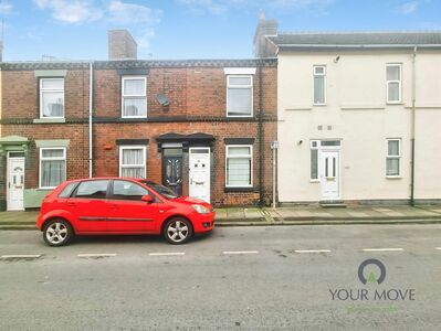 2 bedroom Mid Terrace House to rent