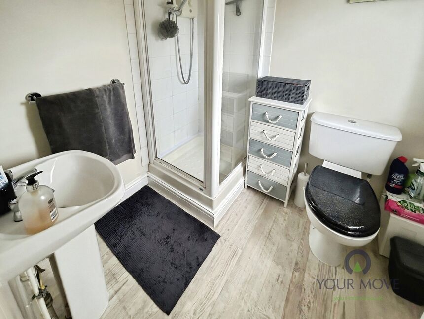 En-Suite Shower Room WC