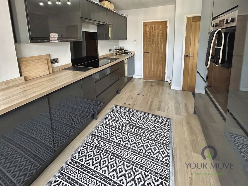 Kitchen / Diner