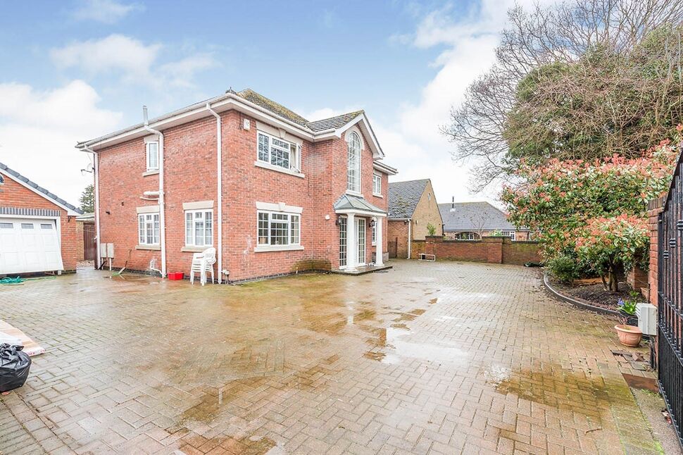 Main image of 4 bedroom Detached House for sale, Milton Street, Leicestershire, LE11
