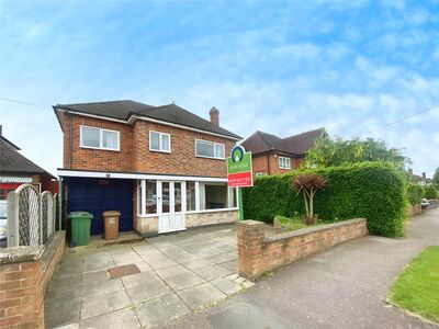 Beacon Drive, 4 bedroom Detached House to rent, £1,500 pcm