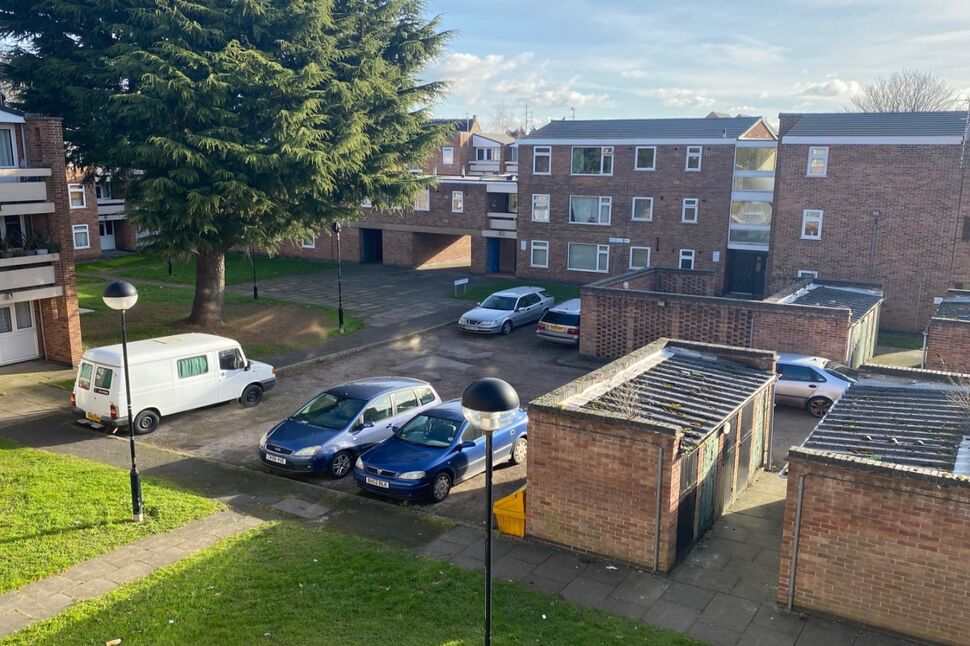 Commual Parking