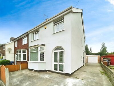 3 bedroom Semi Detached House for sale