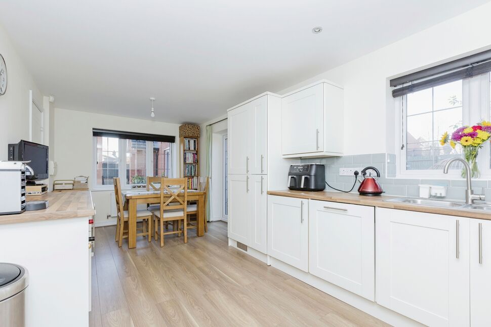 4 bedroom Detached House for sale, Alan Turing Road, Loughborough, LE11