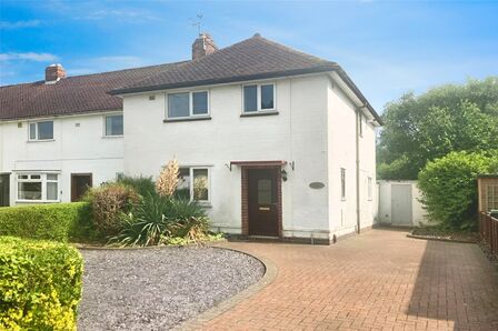 Alan Moss Road, 4 bedroom Semi Detached House for sale, £240,000