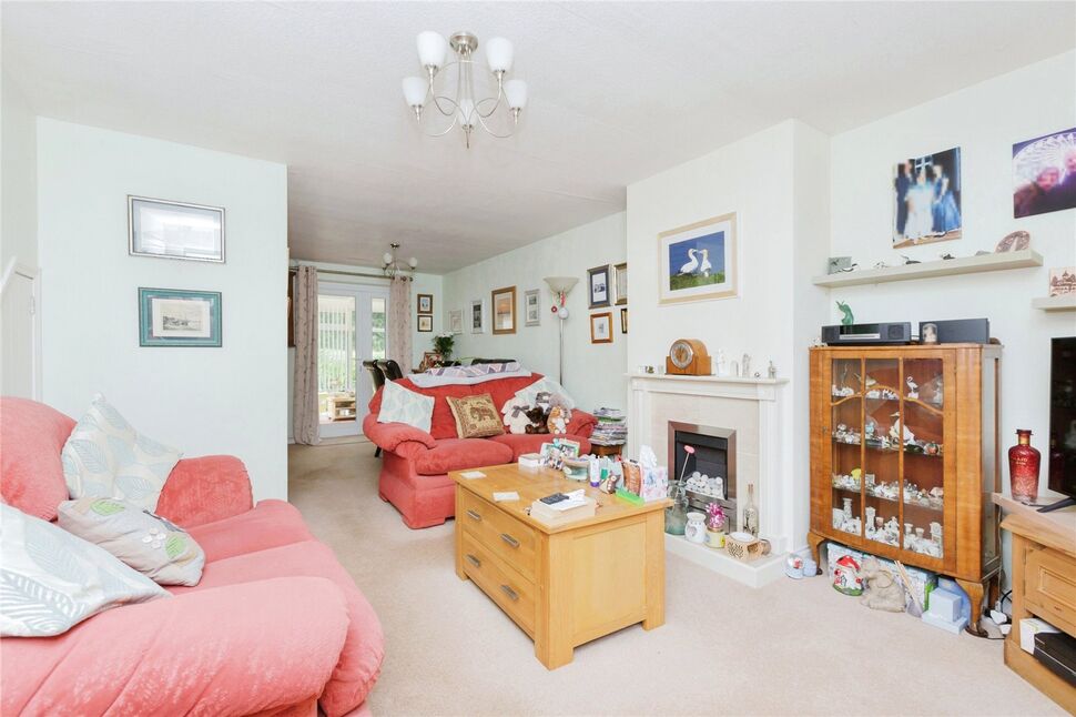 Lounge / Dining Room
