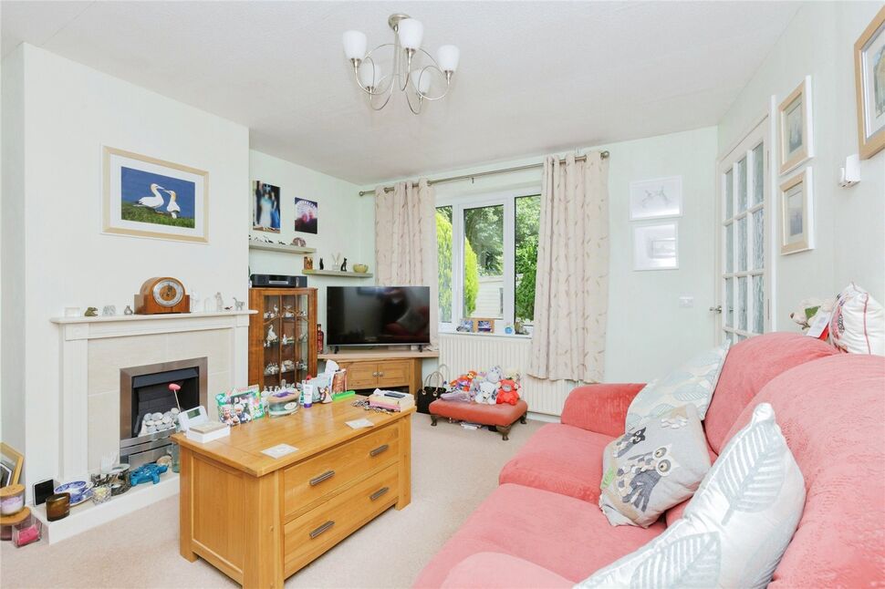 Lounge / Dining Room