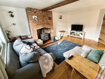4 bedroom  House for sale