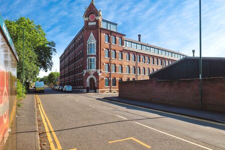 1 bedroom  Flat for sale