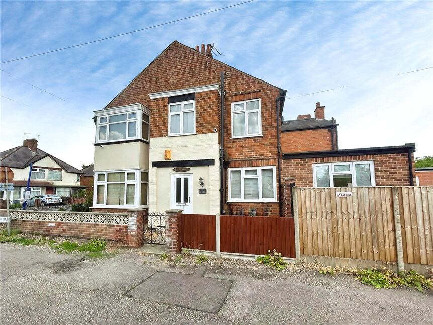Main image of 2 bedroom End Terrace House for sale, Carington Street, Loughborough, LE11