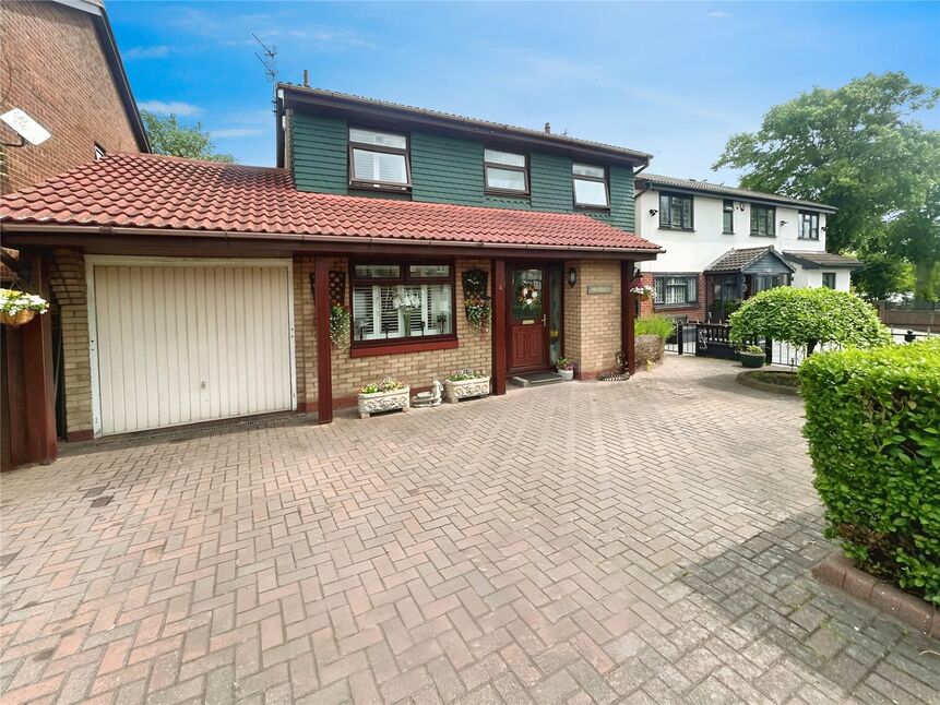Main image of 5 bedroom Detached House for sale, Grace Drive, Nottingham, Nottinghamshire, NG8