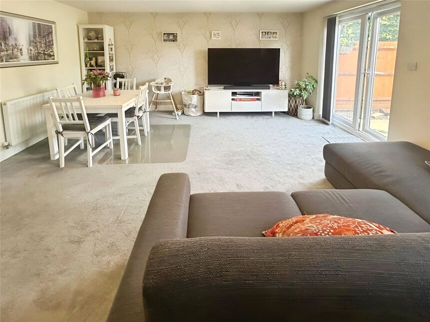 Lounge / Dining Room