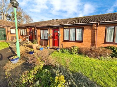 2 bedroom Mid Terrace House for sale