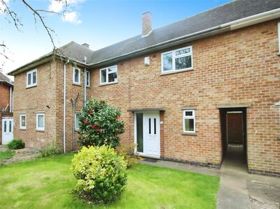 3 bedroom Mid Terrace House for sale