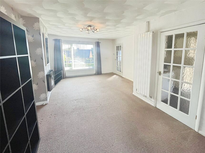 Lounge / Dining Room