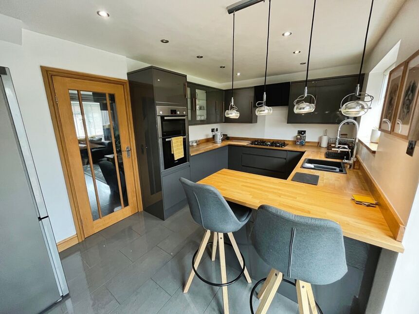 Kitchen / Diner