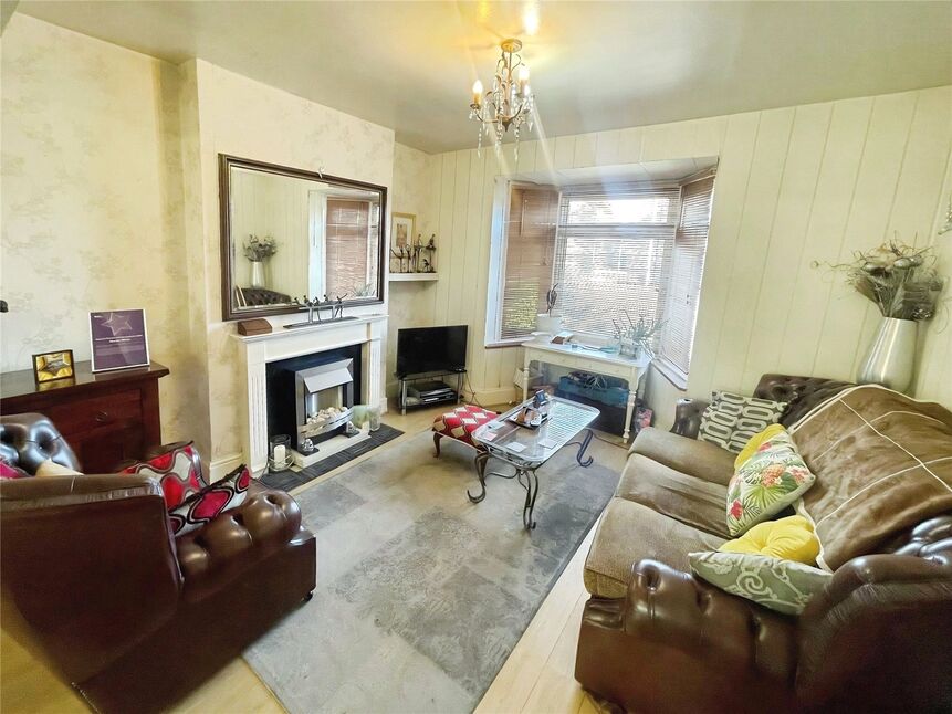 Lounge / Dining Room