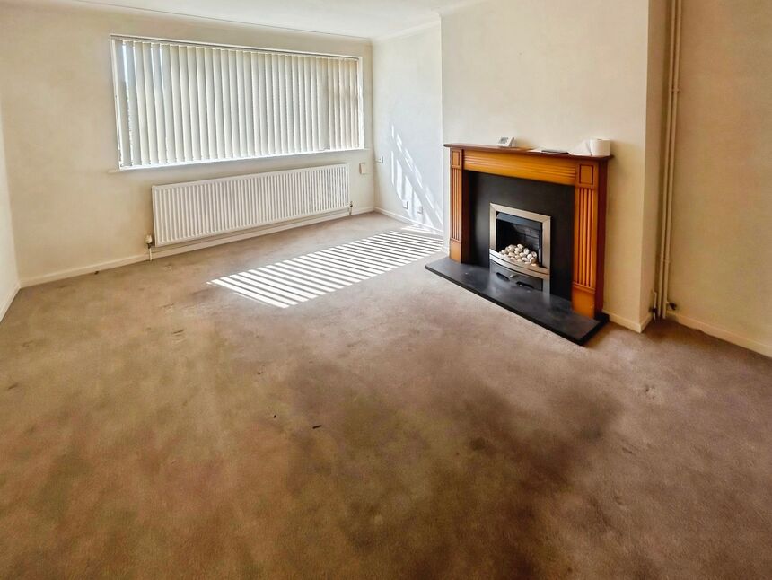 Lounge / Dining Room