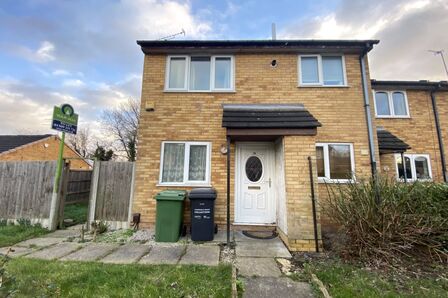 Roundhill Way, 1 bedroom House for sale, &pound;150,000