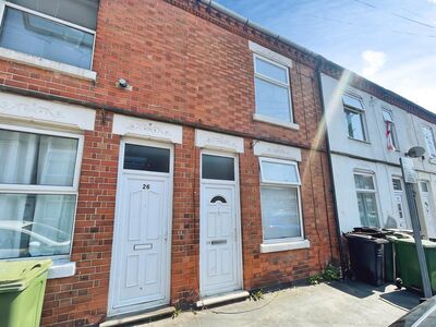 2 bedroom Mid Terrace House for sale
