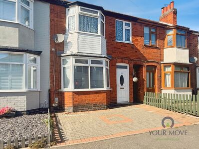 Linden Road, 3 bedroom Mid Terrace House for sale, &pound;190,000