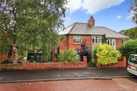 Beverley Road, 2 bedroom  Flat to rent, £800 pcm