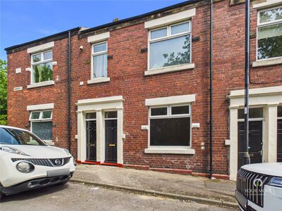 Brinkburn Street, 2 bedroom Flat to rent, &pound;550 pcm