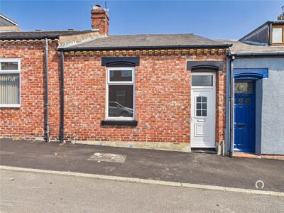 2 bedroom Mid Terrace Property to rent