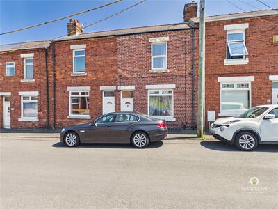 Earl Street, 2 bedroom Mid Terrace House to rent, &pound;750 pcm