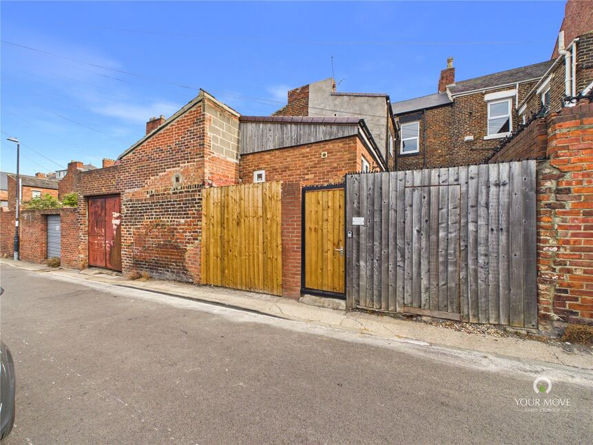 Main image of 1 bedroom Flat to rent, Southwick Road, Sunderland, Tyne and Wear, SR5