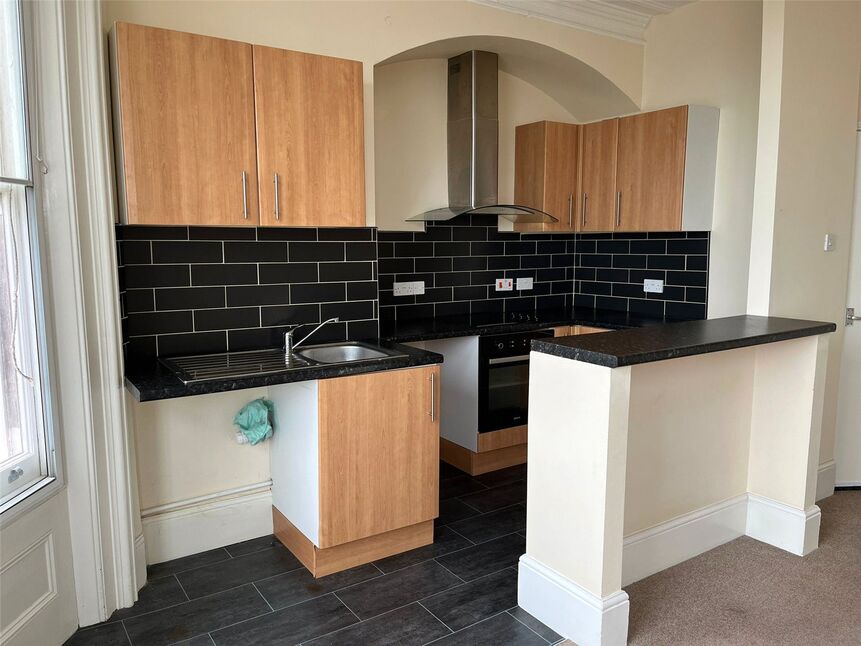 Main image of 1 bedroom Flat to rent, Kirkley Cliff, Lowestoft, Suffolk, NR33