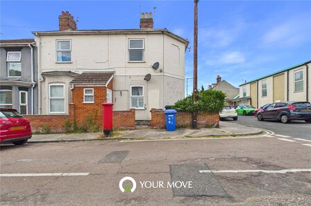 Haward Street, 2 bedroom Flat to rent, &pound;700 pcm